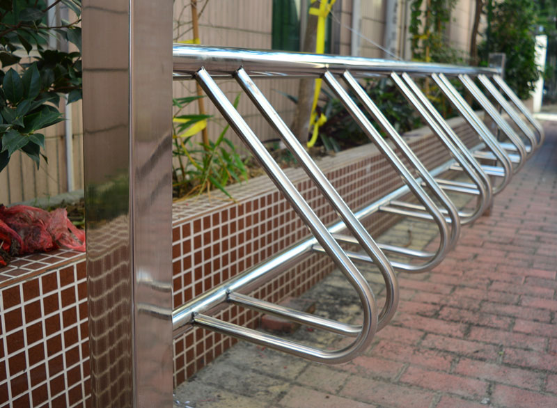 新款立式自行車停放架可停放五輛車